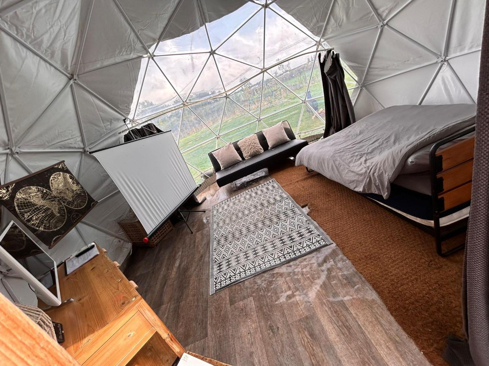Secret Heated Dome Lincoln Firepit Projectorアパートメント エクステリア 写真